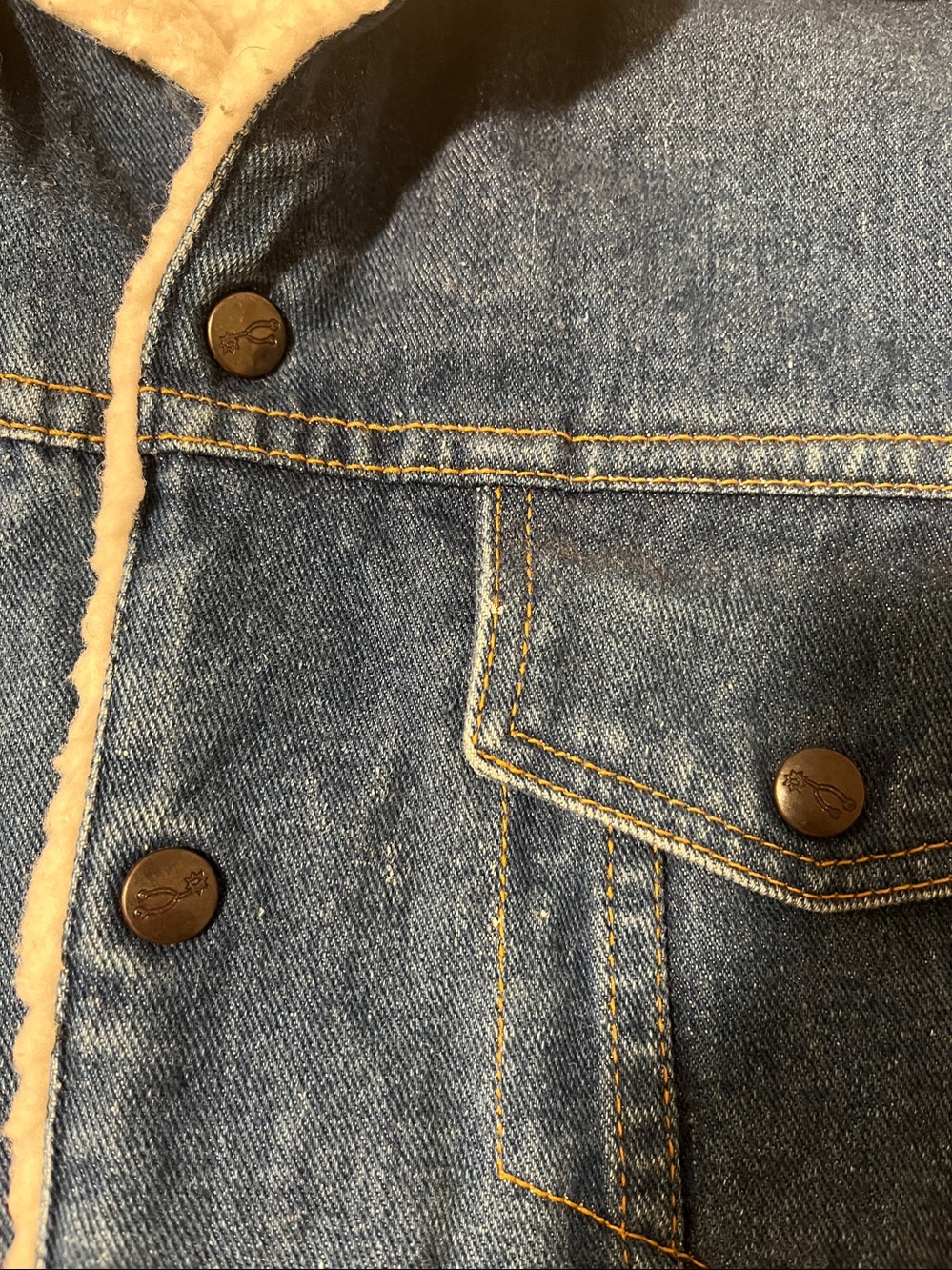 Silver Spurs Blue Denim Jacket with Cream Sherpa Lining Very Vintage - Picture 4 of 8